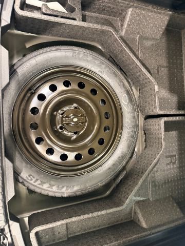 Used 2017 Ford Edge SEL w/ Equipment Group 201A image 41