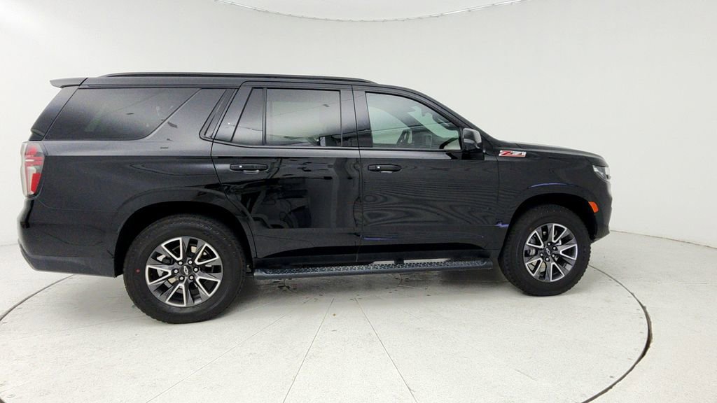 Certified 2023 Chevrolet Tahoe Z71 w/ Luxury Package image 9