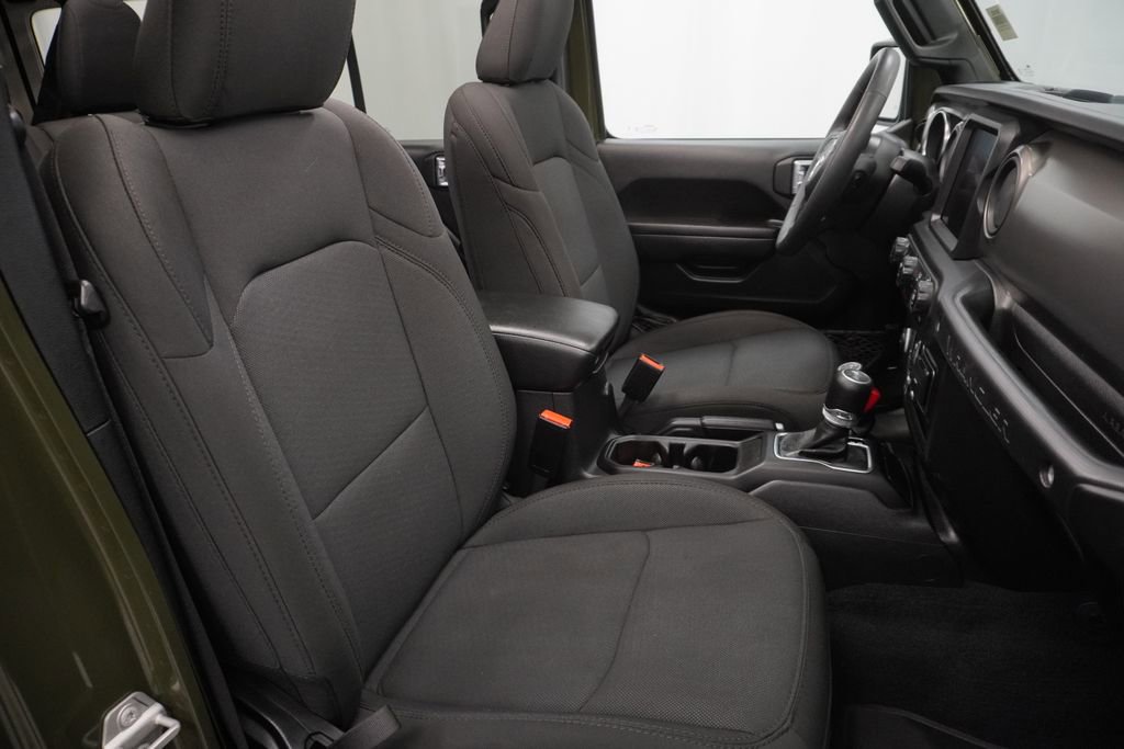Certified 2023 Jeep Wrangler Unlimited w/ Sun & Screen Package image 49