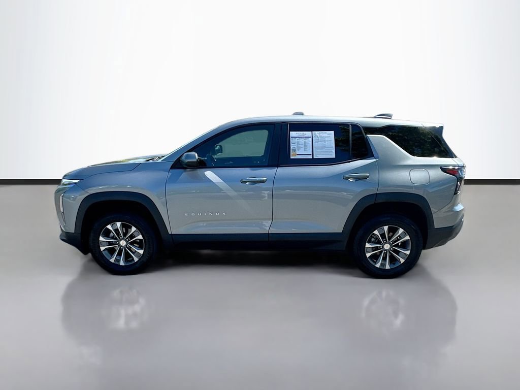 Used 2025 Chevrolet Equinox LT FWD image 4