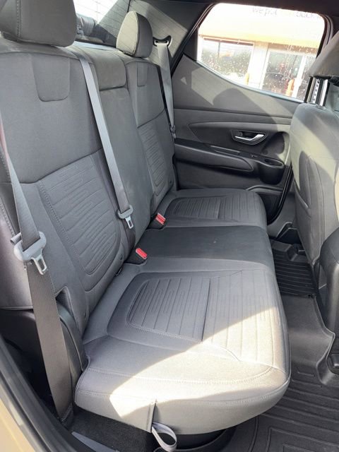 Used 2023 Hyundai Santa Cruz SEL image 9