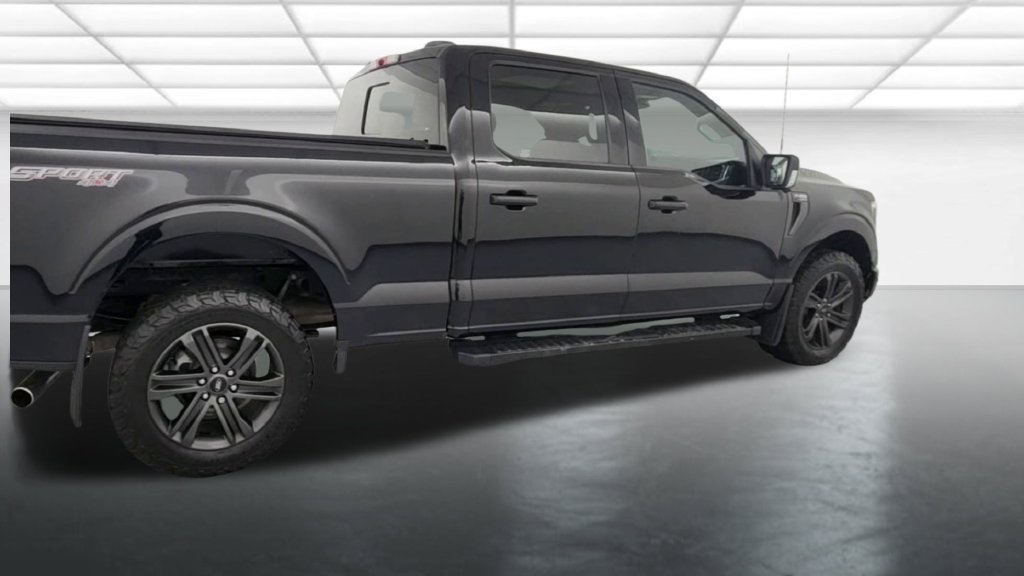 Used 2022 Ford F150 Lariat w/ Equipment Group 502A High AWD/4WD image 8