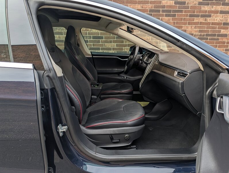 Used 2012 Tesla Model S RWD image 24