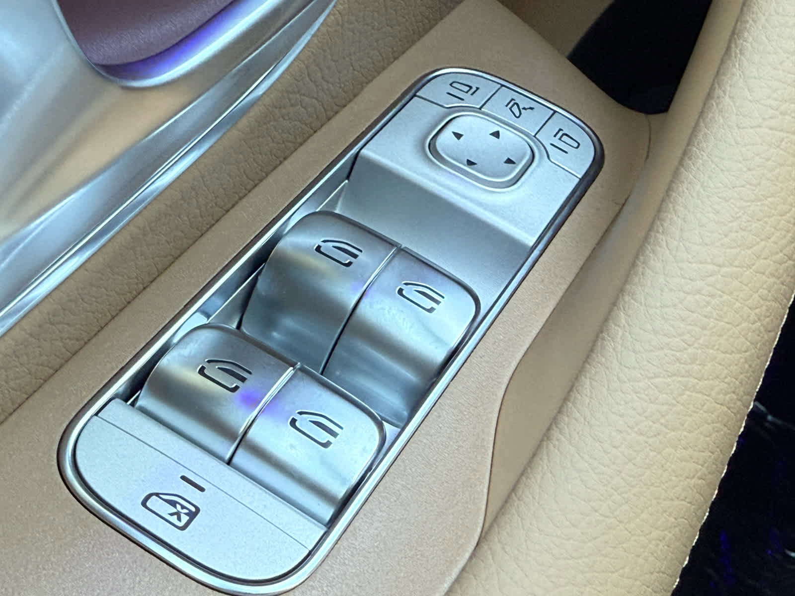 New 2026 Mercedes-Benz GLE 580 4MATIC image 23