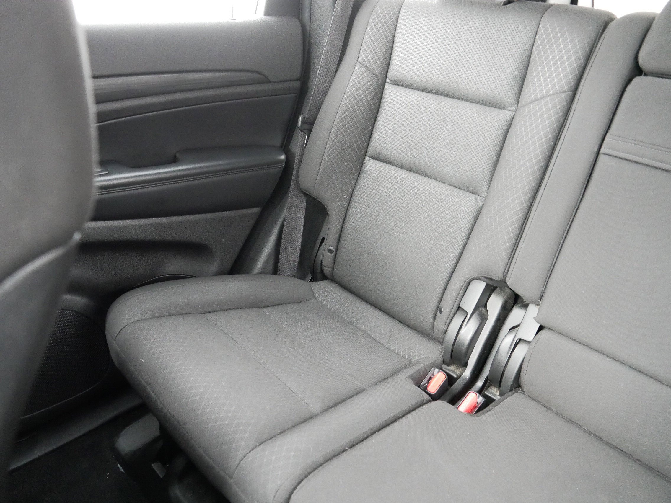 Used 2021 Jeep Grand Cherokee Laredo image 12