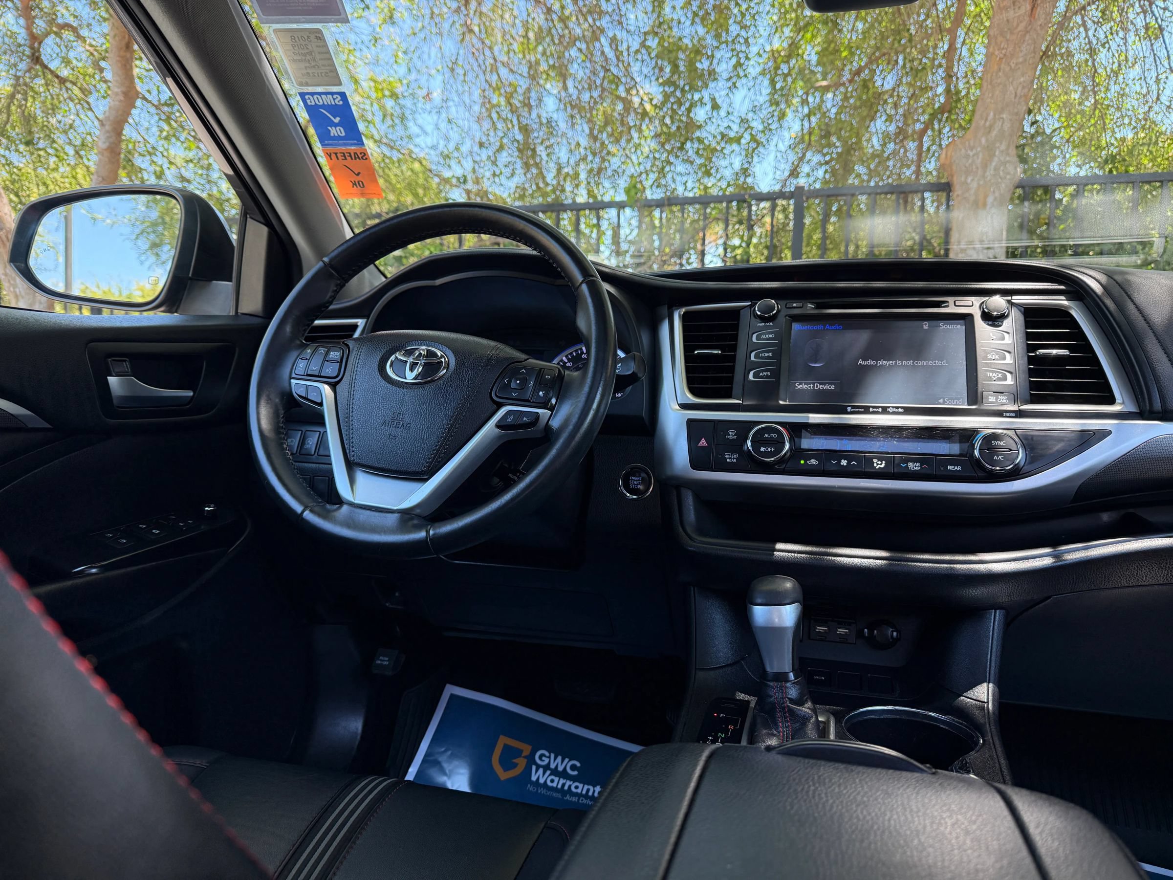 Used 2019 Toyota Highlander SE FWD image 22