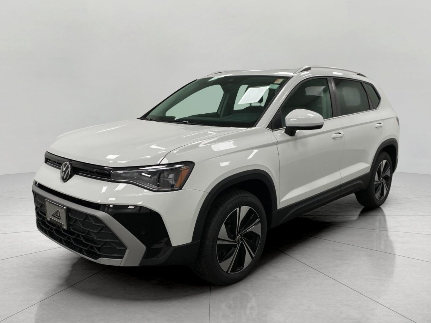 New 2026 Volkswagen Taos SE FWD image 16