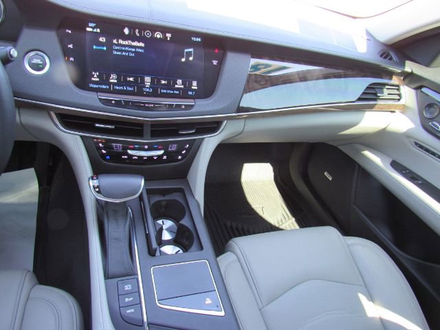 Used 2018 Cadillac CT6 Premium Luxury w/ Super Cruise Package AWD/4WD image 14