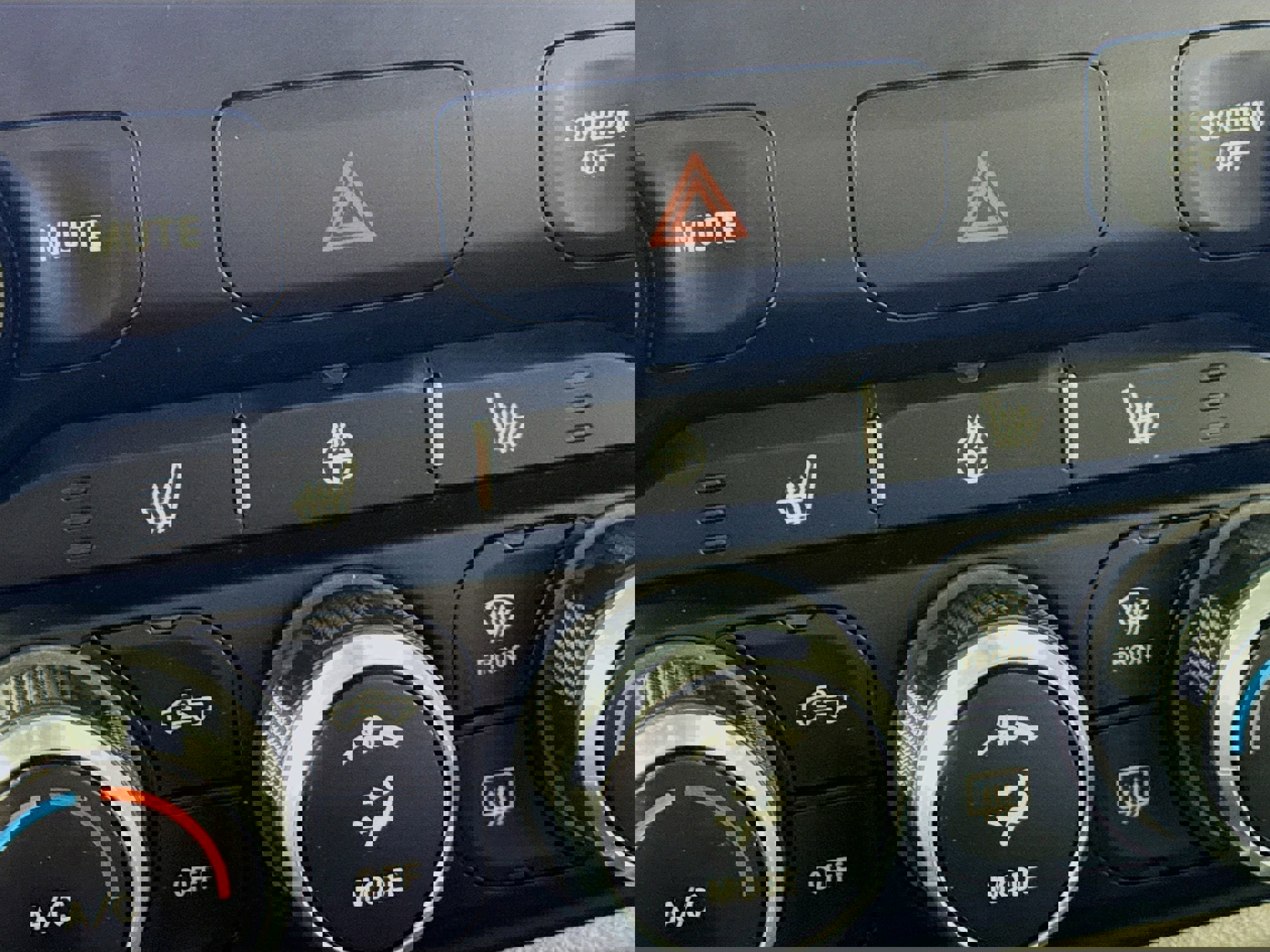 Used 2022 RAM 1500 Big Horn w/ Night Edition image 3