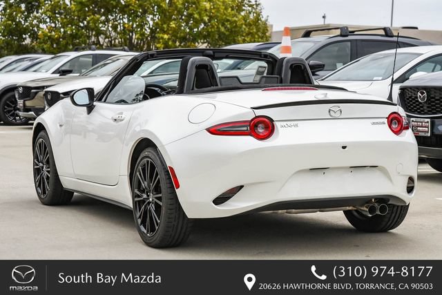 New 2026 MAZDA MX-5 Miata Club w/ Interior Package RWD image 6