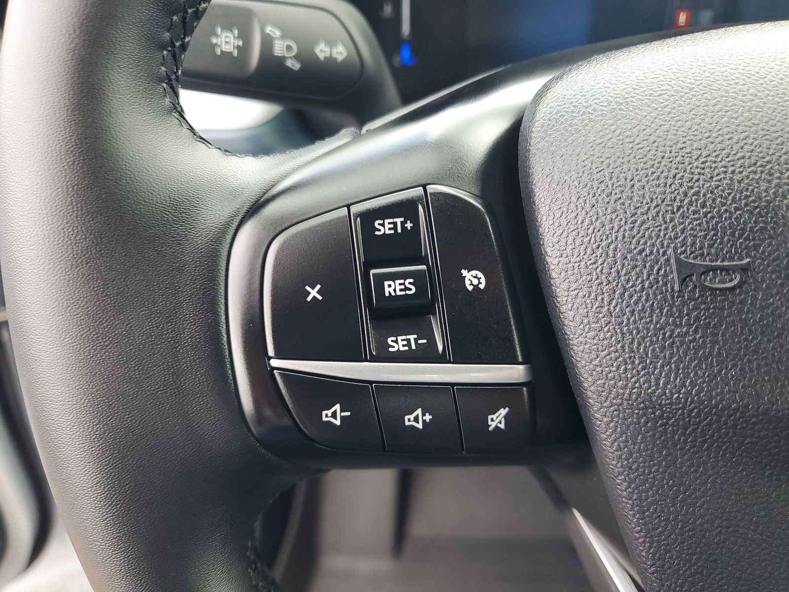 Certified 2025 Ford Maverick XLT w/ Equipment Group 301A image 18