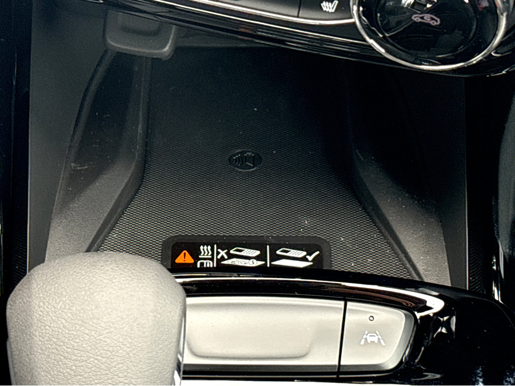 New 2025 Chevrolet Trax ACTIV w/ Driver Confidence Package FWD image 36