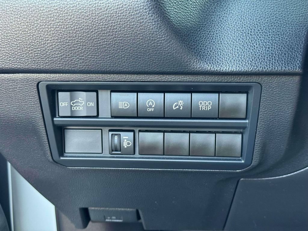 Used 2026 Toyota Tundra SR5 w/ SX Package RWD image 20