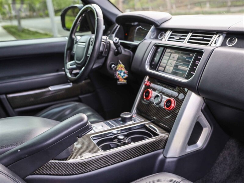 Used 2015 Land Rover Range Rover Supercharged AWD/4WD image 24