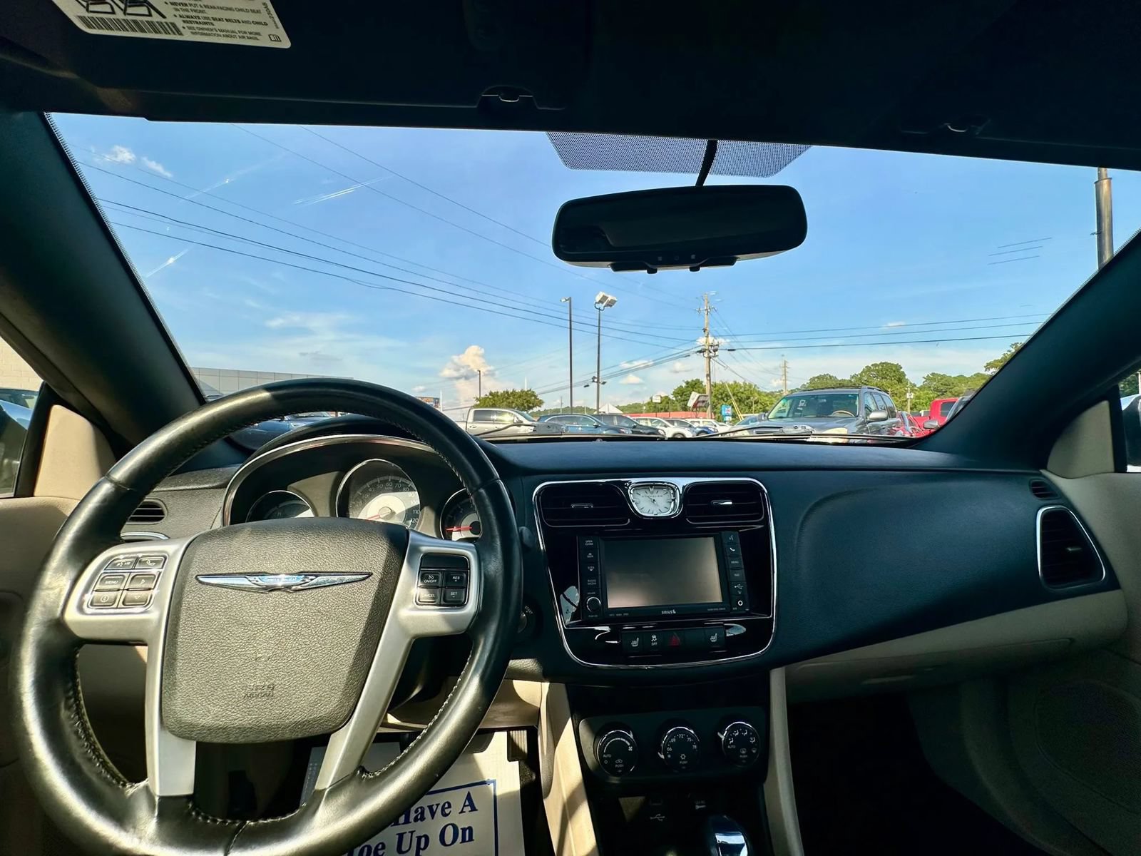 Used 2012 Chrysler 200 Limited FWD image 7
