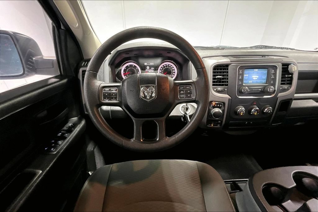 Used 2018 RAM 1500 Express w/ Express Value Package AWD/4WD image 6