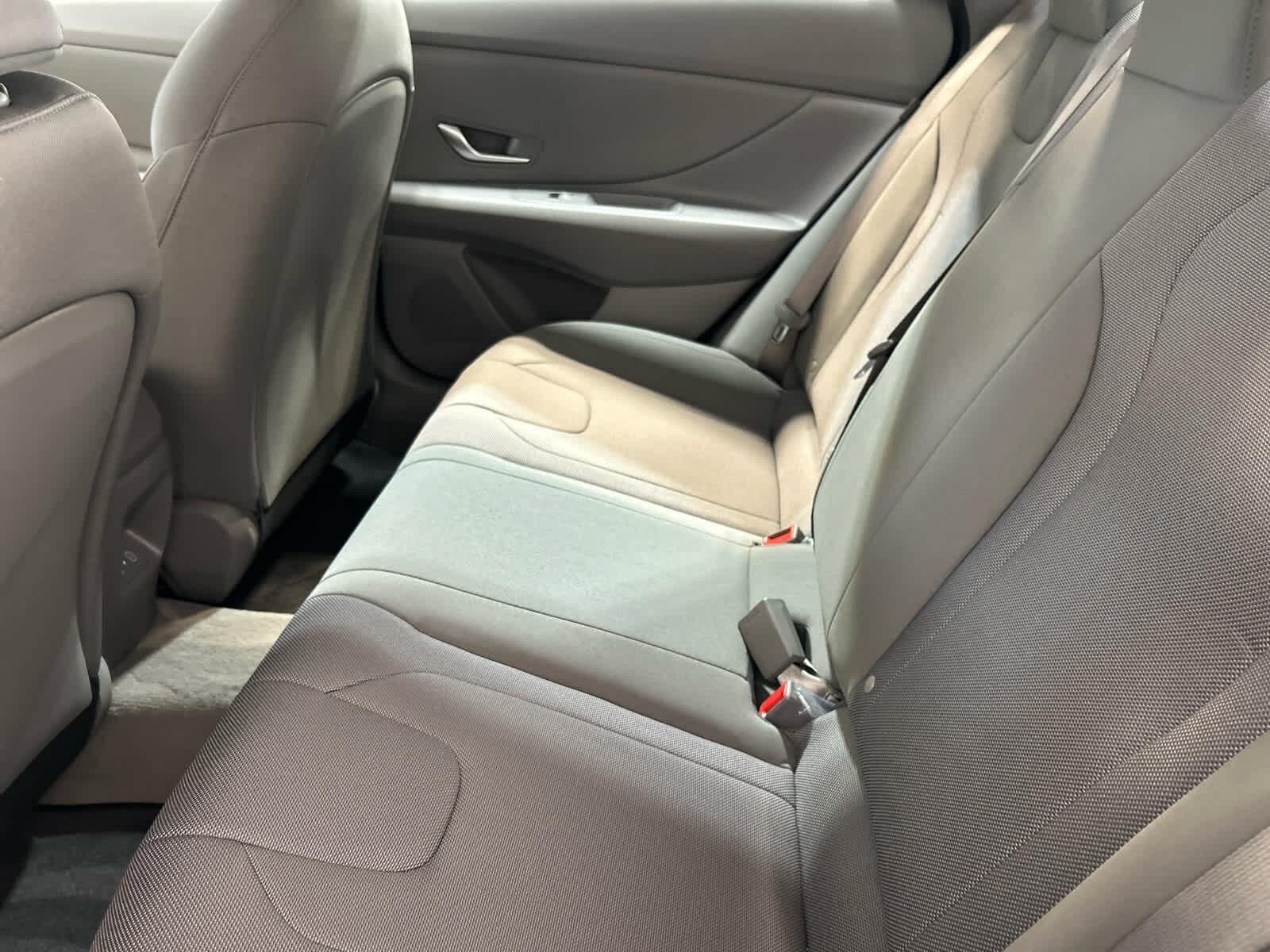 New 2026 Hyundai Elantra SE FWD image 5