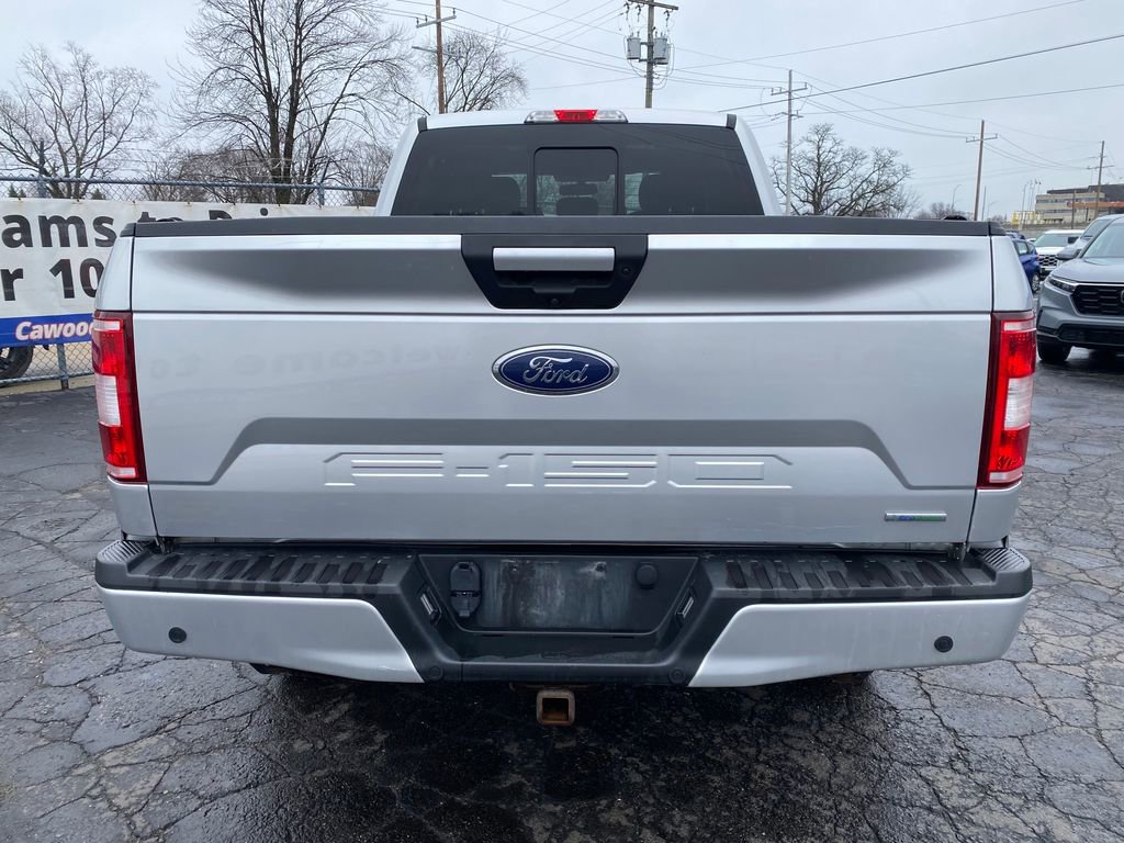 Used 2018 Ford F150 XLT w/ Equipment Group 302A Luxury AWD/4WD image 3