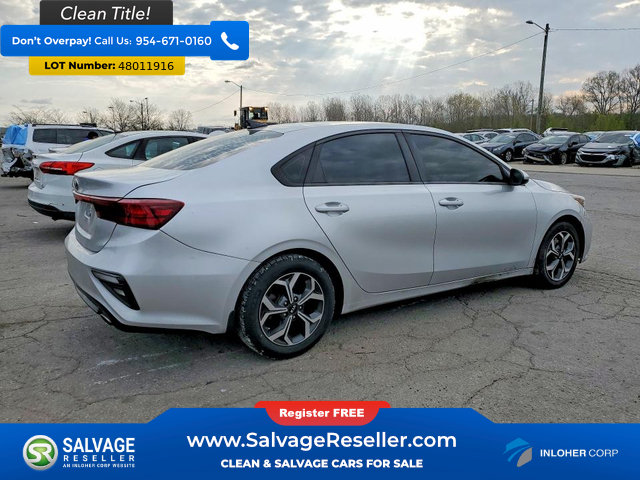 Used 2020 Kia Forte LXS FWD image 4