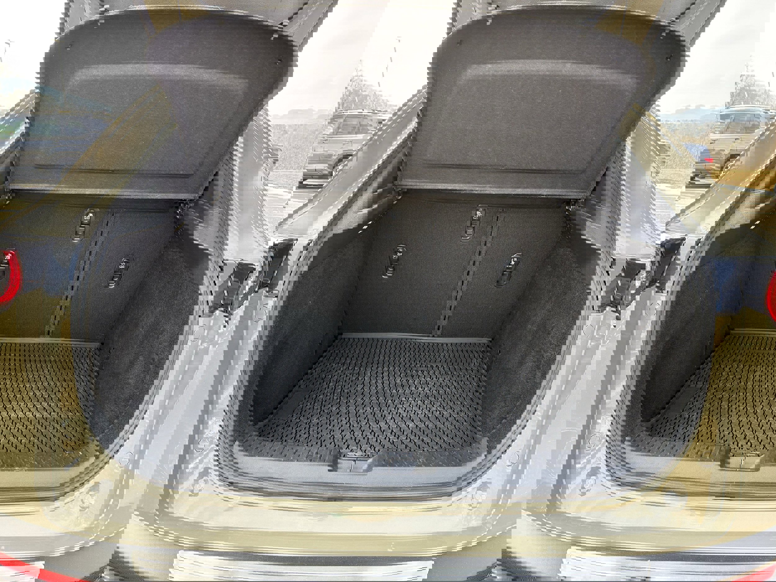 Used 2024 MAZDA CX-30 Carbon image 12