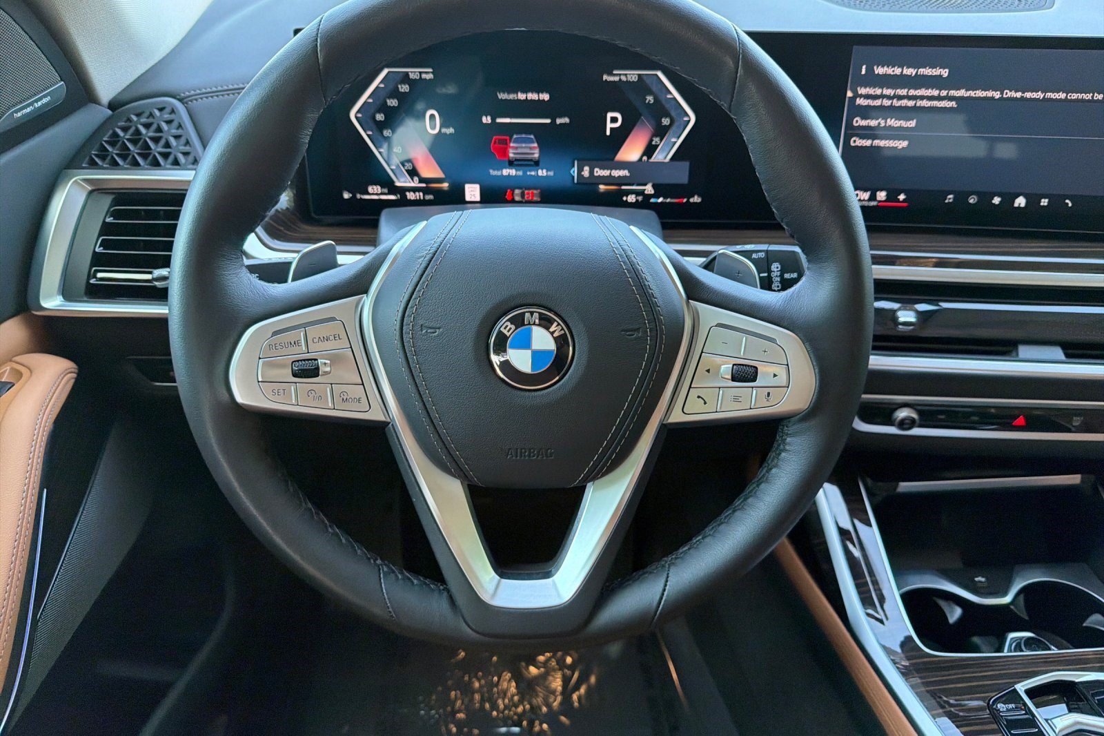 Used 2026 BMW X7 xDrive40i AWD/4WD image 18
