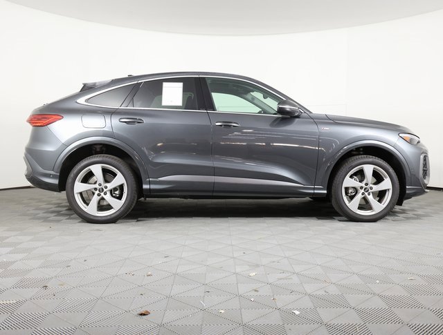 Used 2025 Audi Q5 Premium Plus image 3