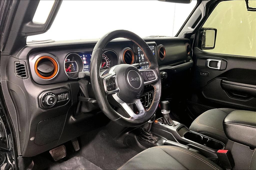Used 2021 Jeep Gladiator Mojave AWD/4WD image 16