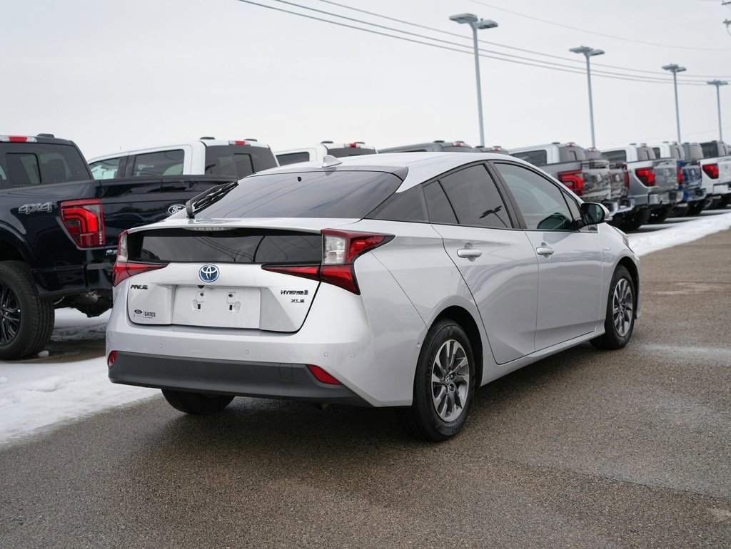 Used 2019 Toyota Prius XLE image 5