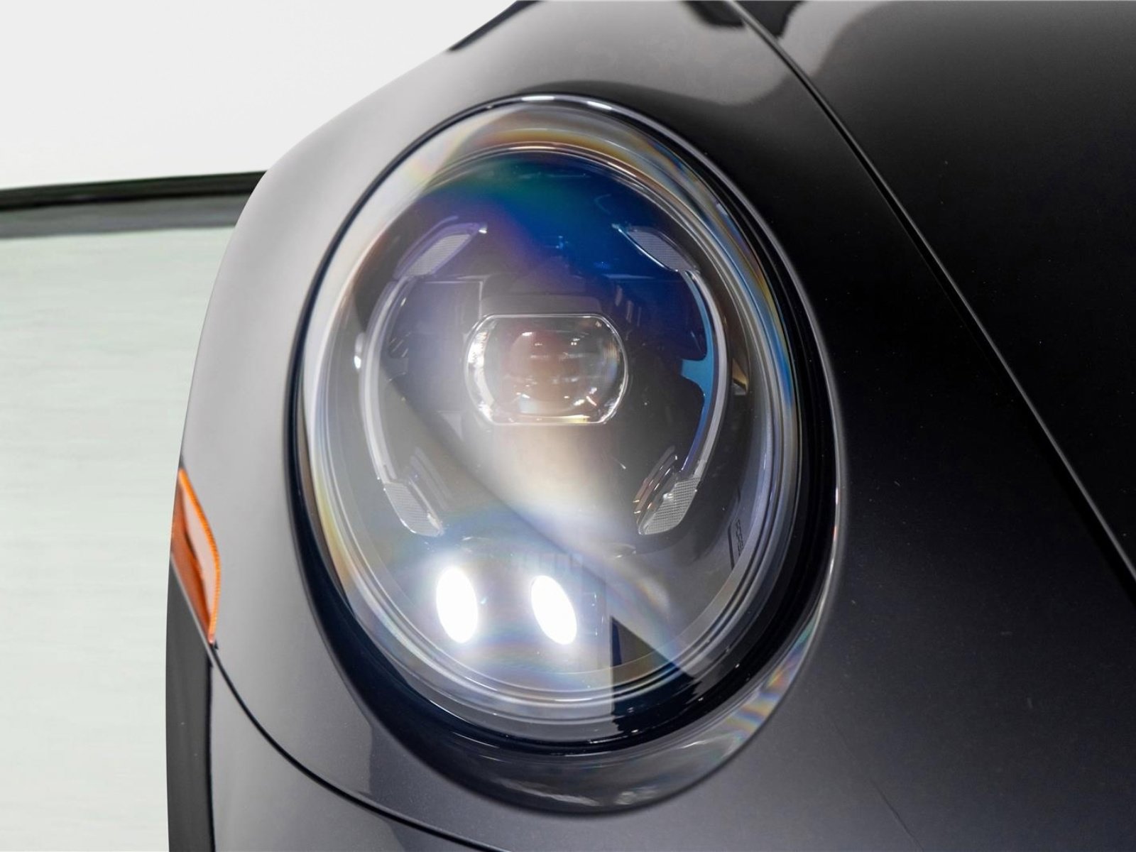 Used 2025 Porsche 911 Carrera S RWD image 22