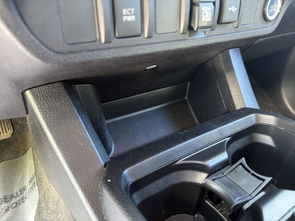 Used 2020 Toyota Tacoma SR5 image 33
