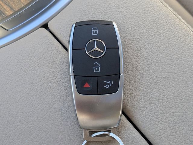 Used 2021 Mercedes-Benz C 300 Sedan image 27