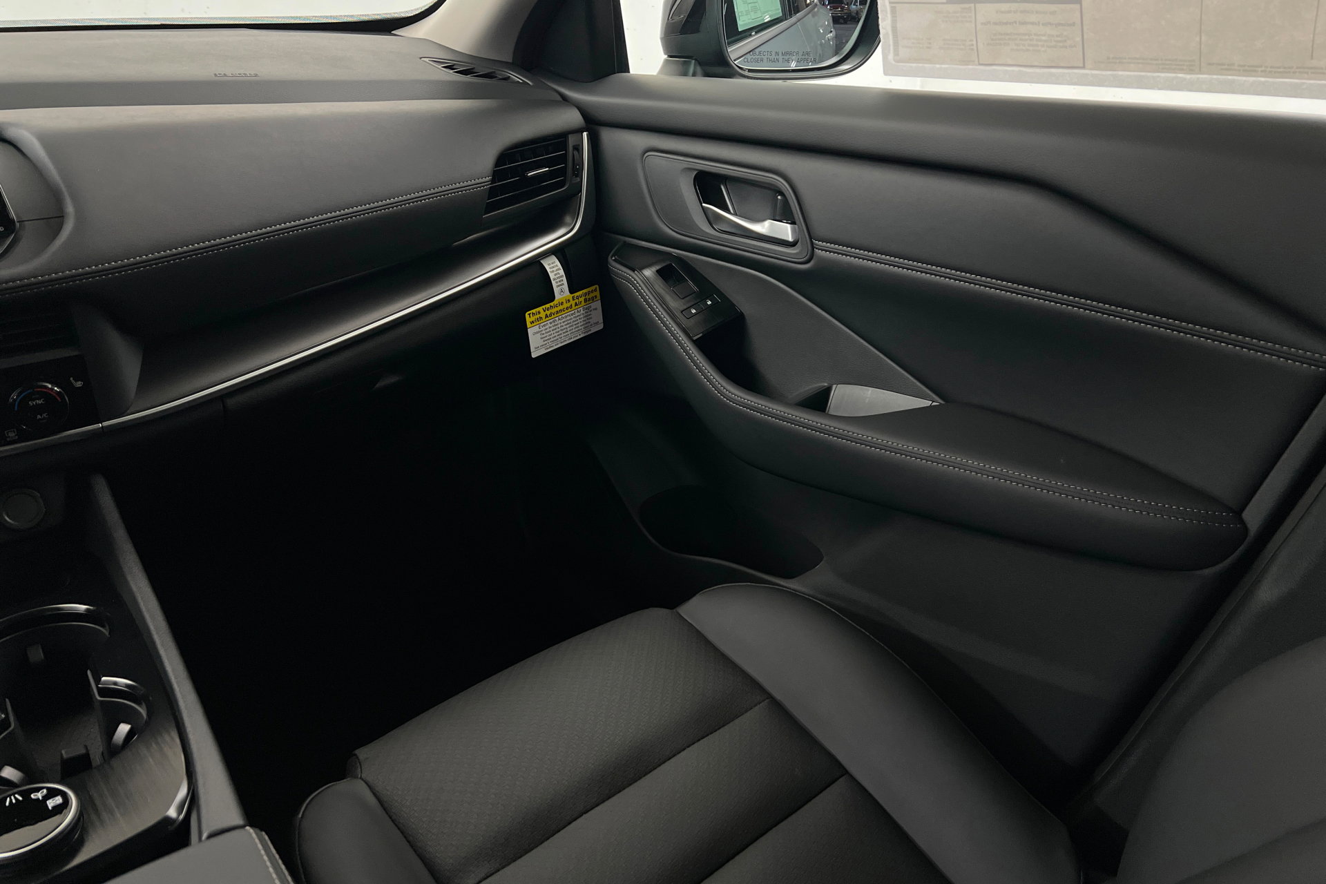 New 2026 Nissan Rogue SV image 10