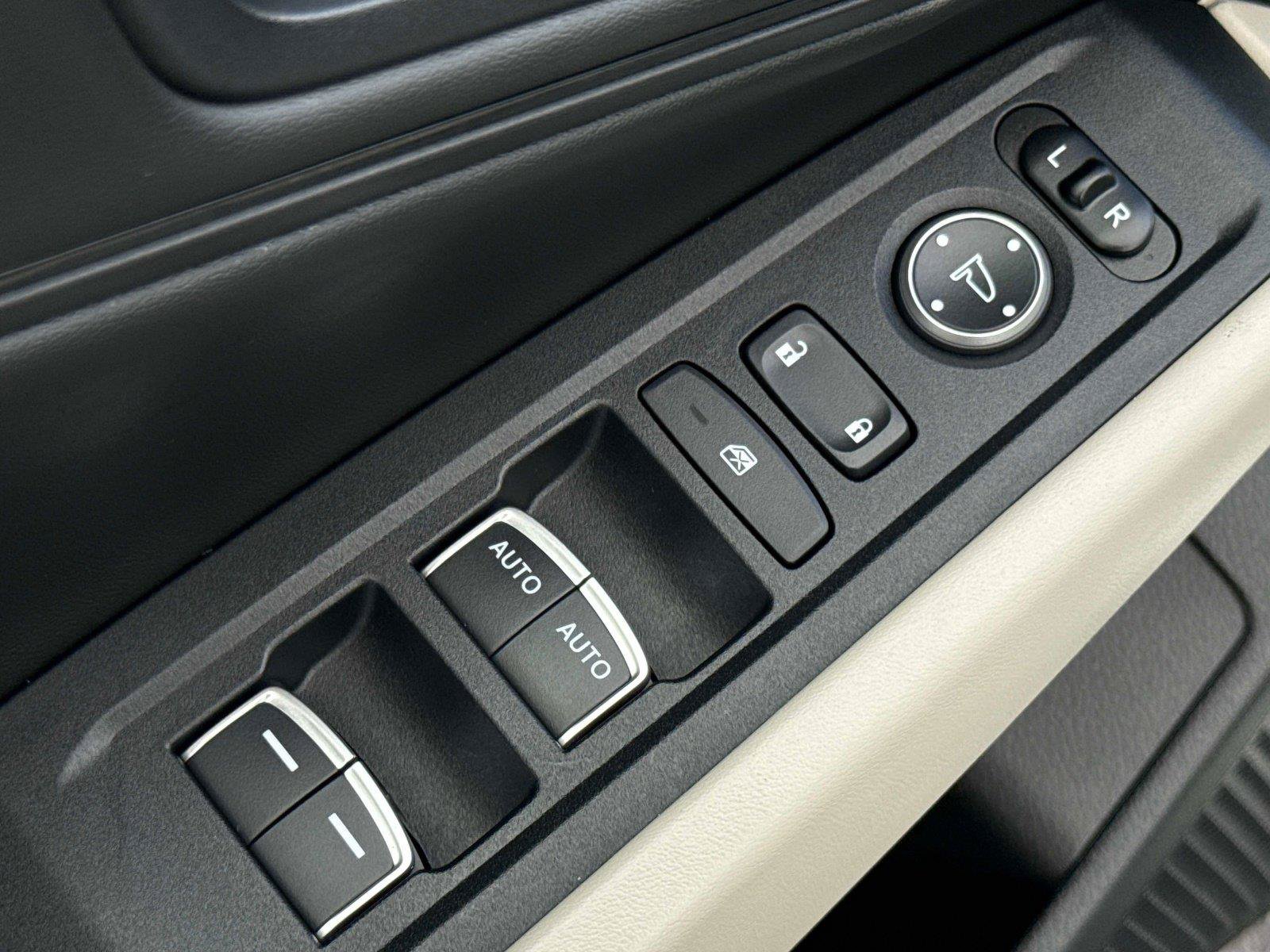 Certified 2024 Honda Accord EX image 17