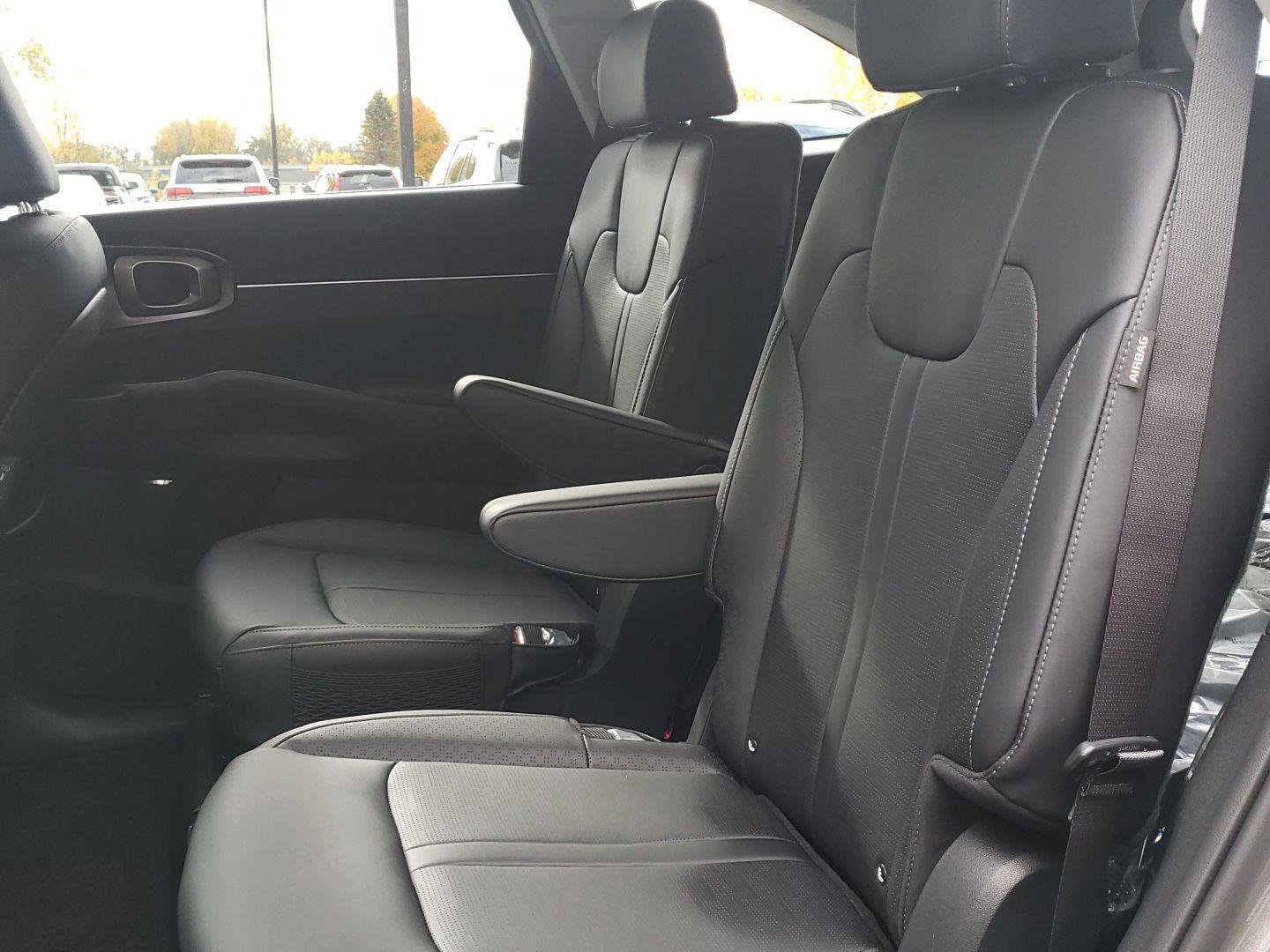 New 2026 Kia Sorento EX image 17