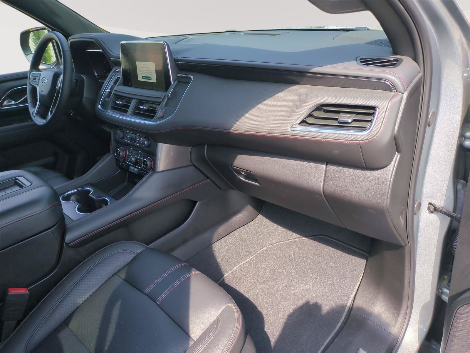 Used 2024 Chevrolet Tahoe RST w/ Luxury Package AWD/4WD image 37