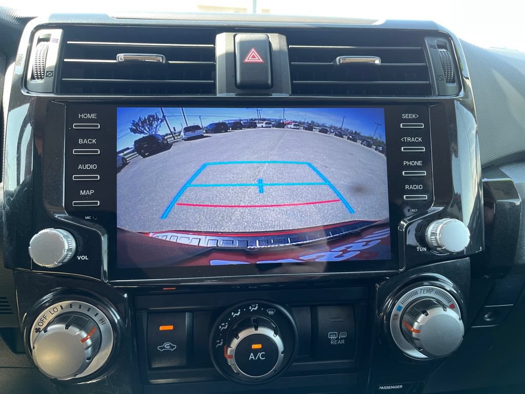 Used 2018 Toyota 4Runner TRD Off-Road AWD/4WD image 16