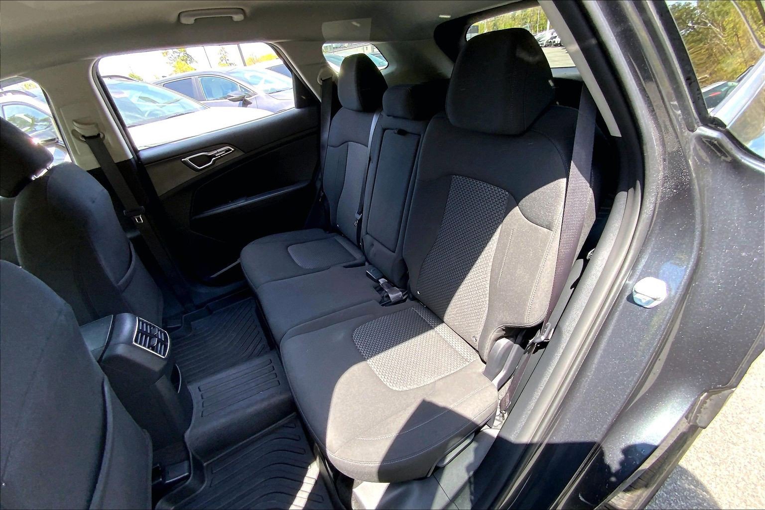 Used 2023 Kia Sportage LX AWD/4WD image 28