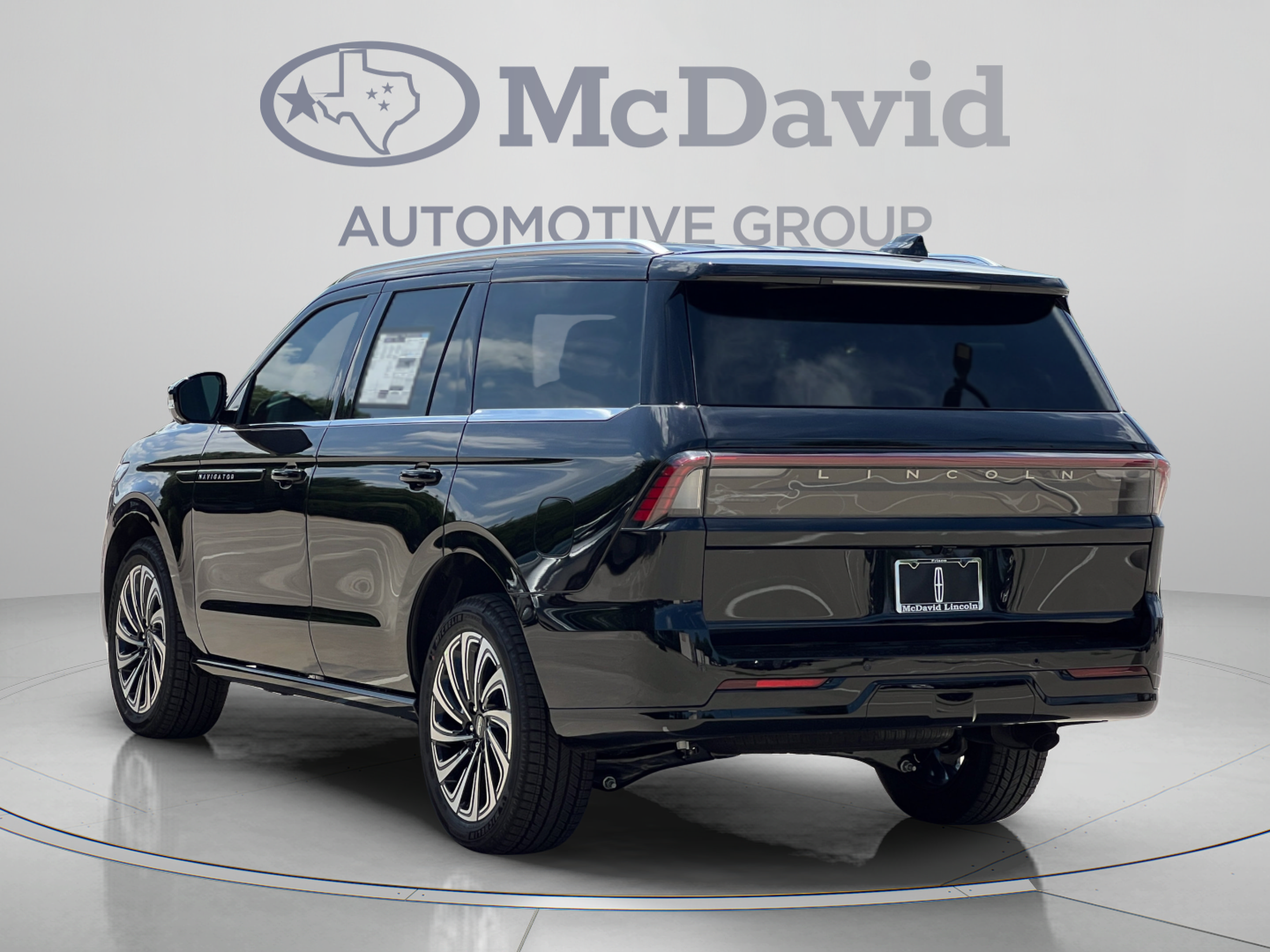 New 2026 Lincoln Navigator Black Label AWD/4WD image 5