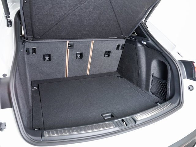 Certified 2025 Porsche Macan image 29
