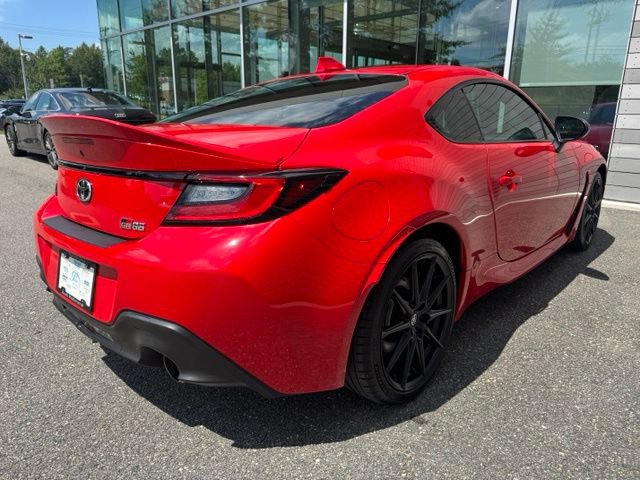 Used 2022 Toyota GR86 Premium w/ ALL Weather Mat Package (TMS) RWD image 5
