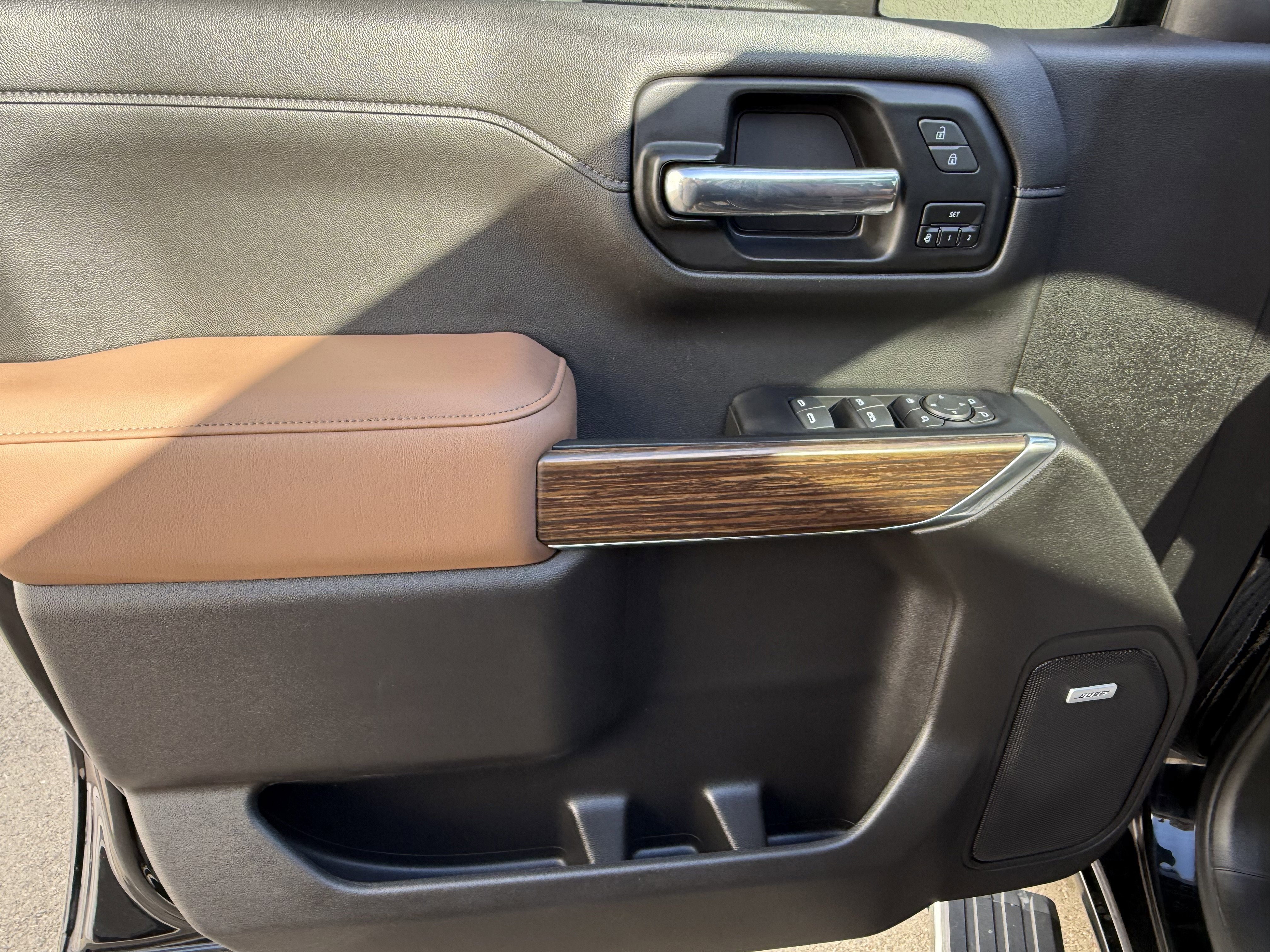 Used 2022 Chevrolet Silverado 1500 High Country image 21