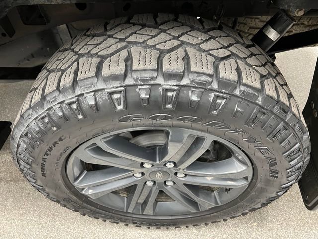Used 2021 Ford F150 Lariat w/ Equipment Group 502A High image 15