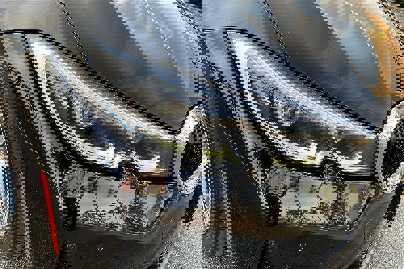 Used 2019 BMW 330i Sedan w/ Convenience Package image 26