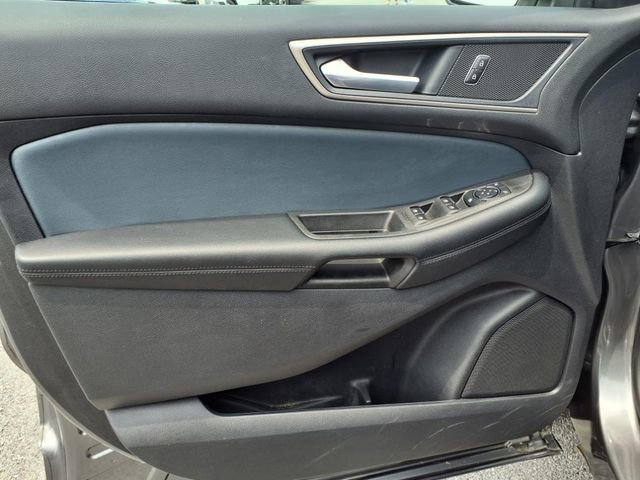 Used 2022 Ford Edge SEL w/ Sport Appearance Package AWD/4WD image 14