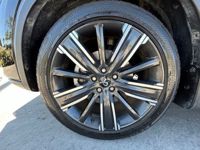 Used 2021 INFINITI QX50 Luxe w/ Appearance Package AWD/4WD image 37