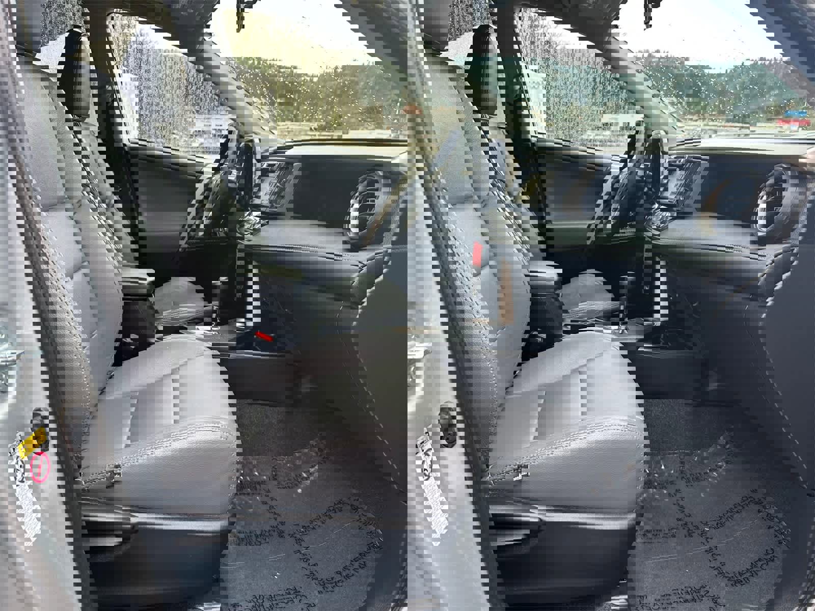 Used 2015 Toyota RAV4 XLE image 13