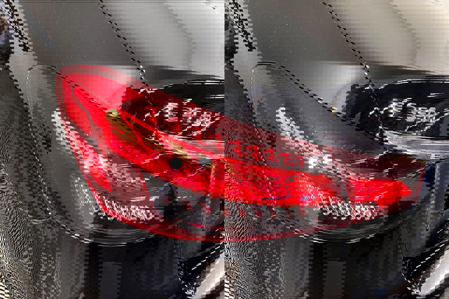 Used 2022 Mercedes-Benz E 350 Sedan image 26