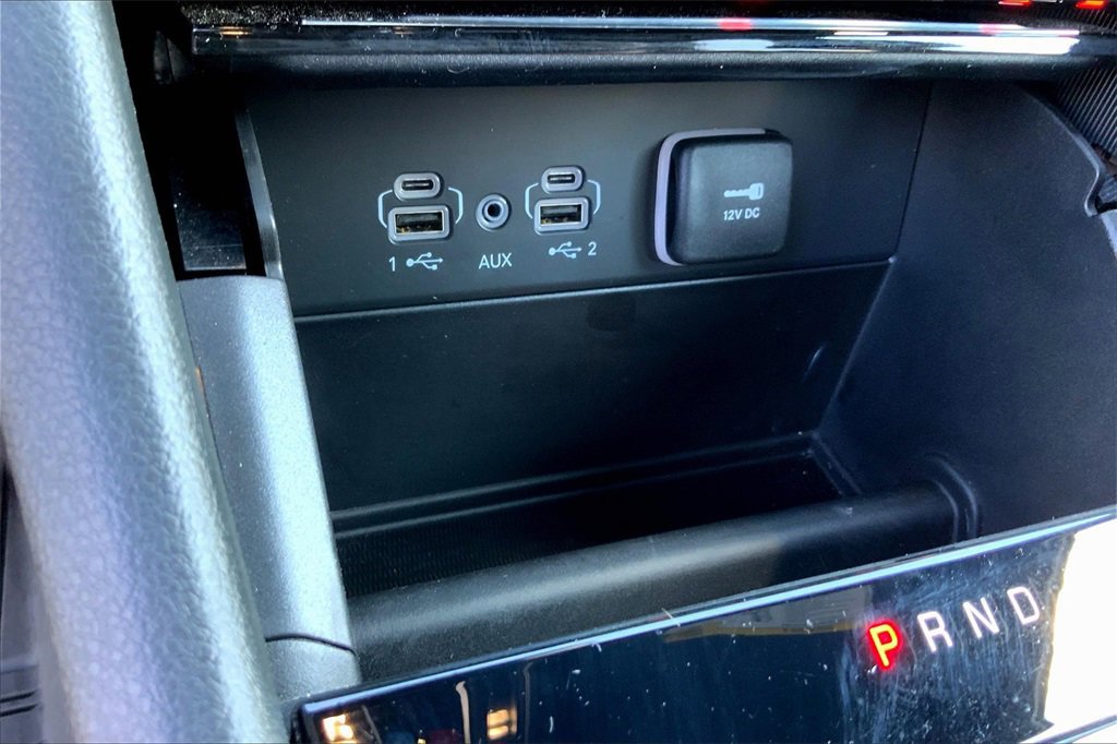 Used 2025 Jeep Grand Cherokee Laredo X image 35