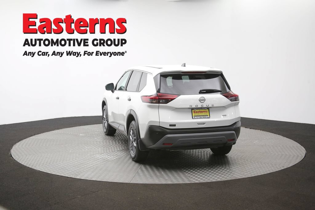Used 2023 Nissan Rogue S AWD/4WD image 37