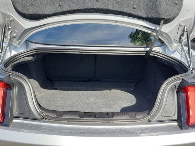 Used 2021 Ford Mustang Premium image 27